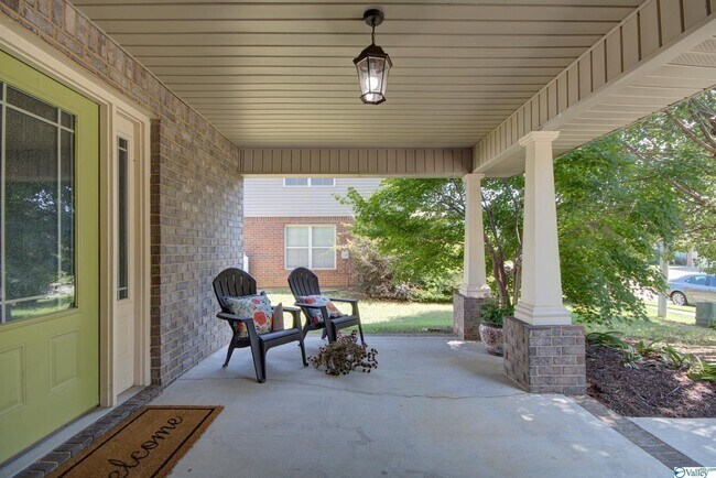 Foto del edificio - 2507 Millwood Cir SE