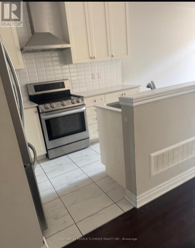 Building Photo - 55 Finegan Cir