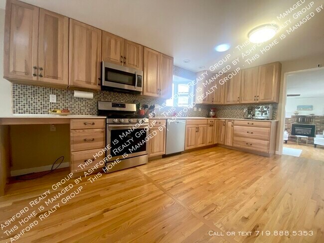 Foto del edificio - 3319 W. Fontanero Street