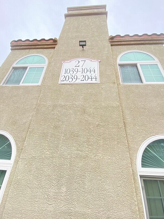 Foto principal - 3145 E Flamingo Rd