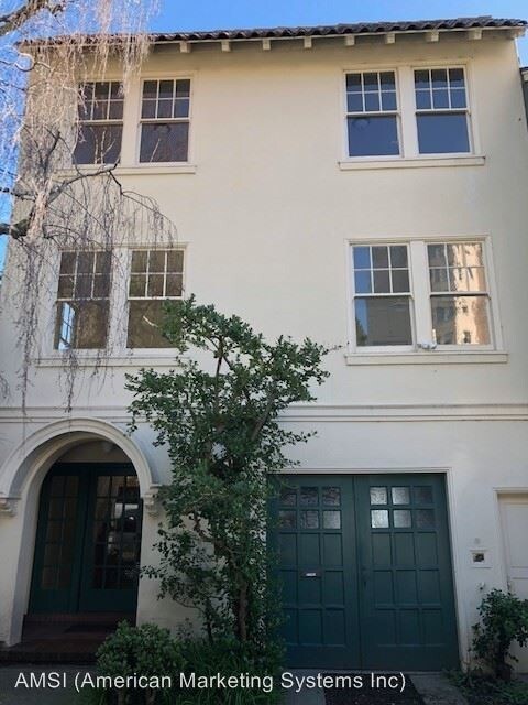 Primary Photo - 4 br, 1.5 bath House - 15 Park Hill