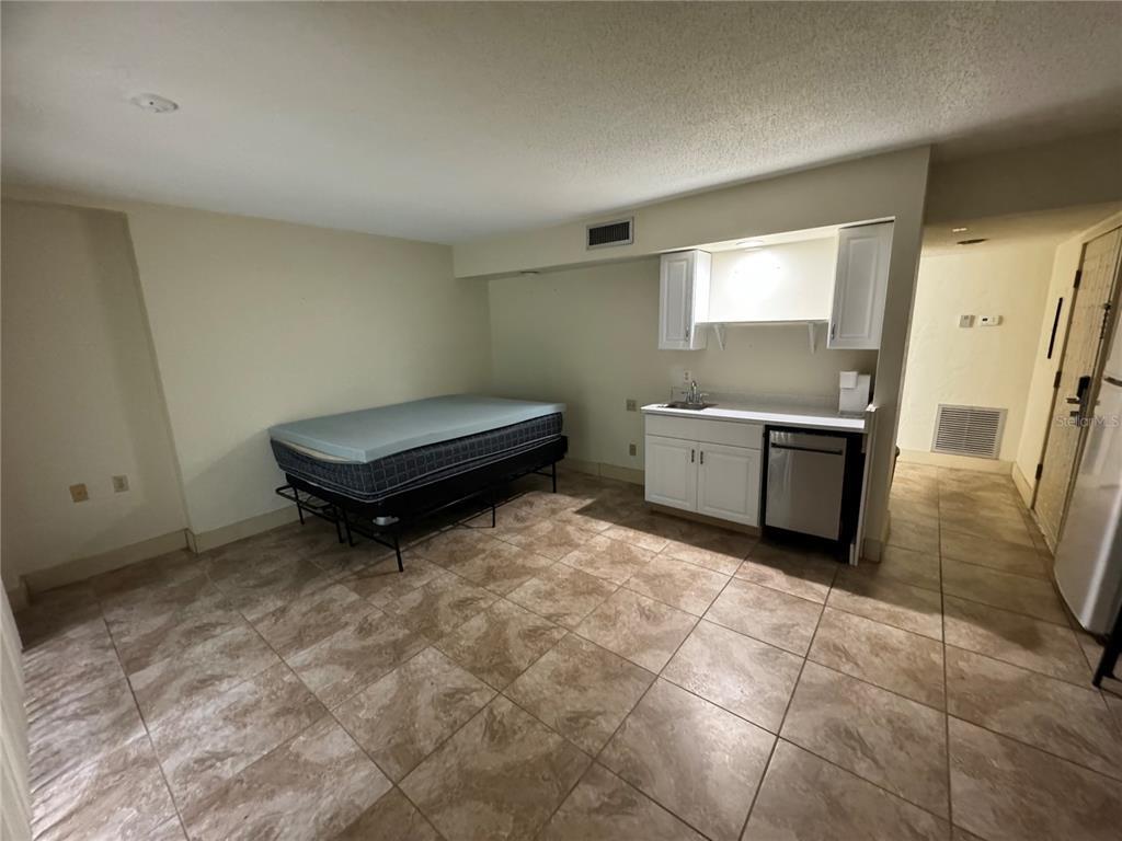 3353 Camelot Dr Unit 3353, Haines City, FL 33844 Condo for Rent in
