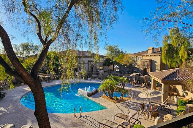 Foto del edificio - 19700 N 76th St