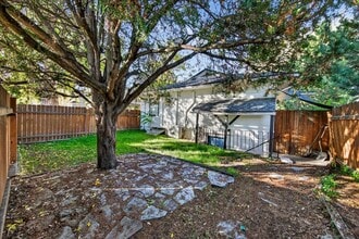 Building Photo - 503 N 27th St