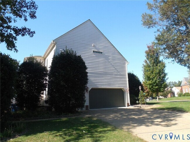 Foto del edificio - 5013 Harvest Glen Ct