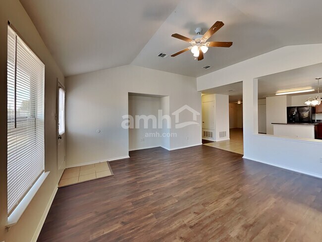 Building Photo - 9109 King Ranch Drive