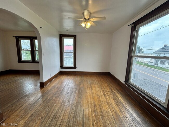 Foto del edificio - 2520 Sunset Blvd