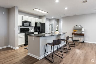 Interior Photo - Standard On Main Apartments