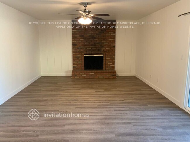 Building Photo - 6308 W Shangri La Rd