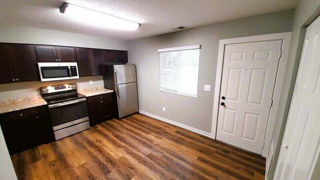 Foto del edificio - 422 N 18th Ave
