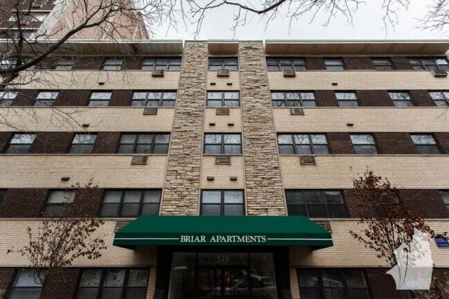 Foto del edificio - 1 bedroom in Chicago IL 60657