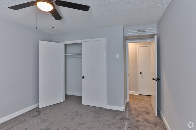 Bedroom - Magnolia Ridge Apartments