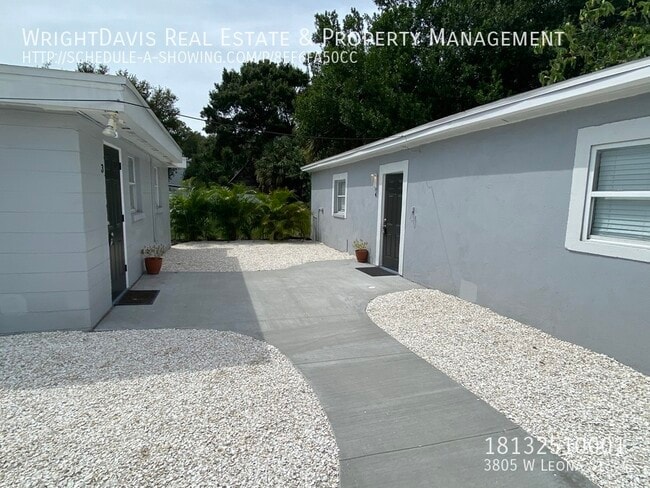 Photo - 3805 W Leona St Apartment