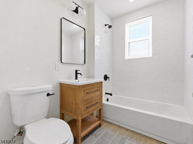 Foto del edificio - 265 N 17th St