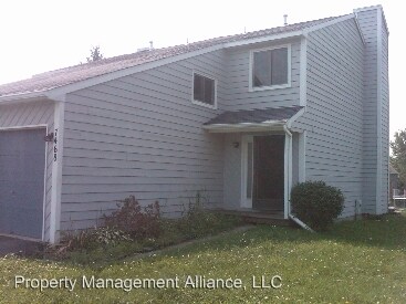 Primary Photo - 7468 Coachlight Ln