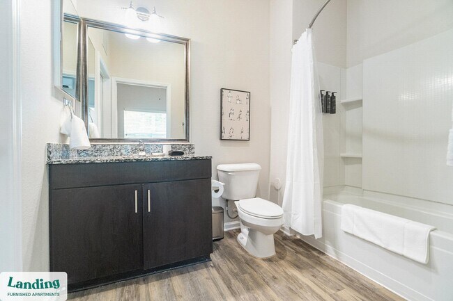 Foto del edificio - 655 W Mallard Creek Church Rd