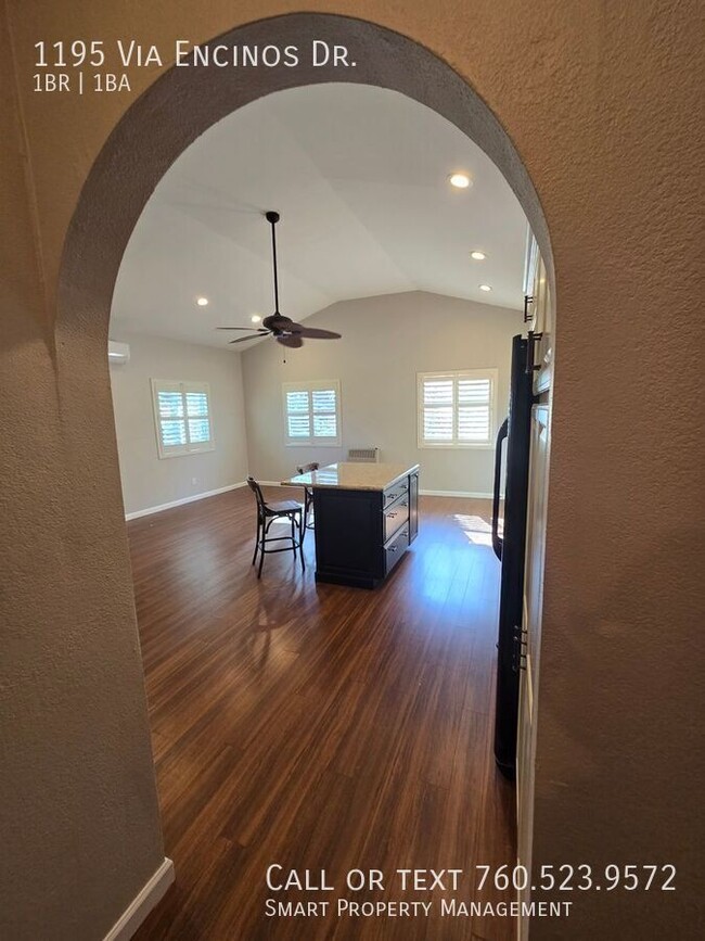 Building Photo - 1BR 1BA Casita!  Pets Ok! 800 Sq Ft.  A/C ...