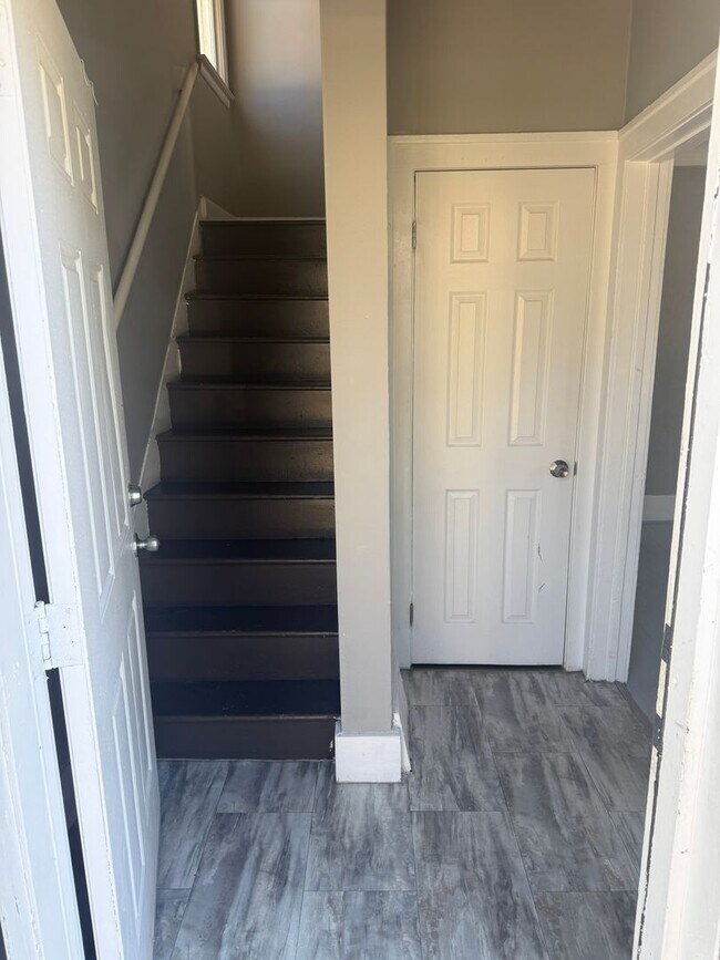 Foto del edificio - Cozy 3-Bedroom Home in Detroit