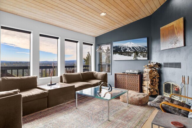 Foto del edificio - Westside Gem With Amazing Views