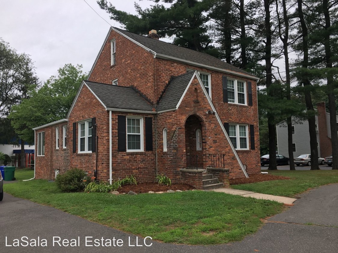 Primary Photo - 3 br, 1.5 bath House - 1333 Blue Hills Ave