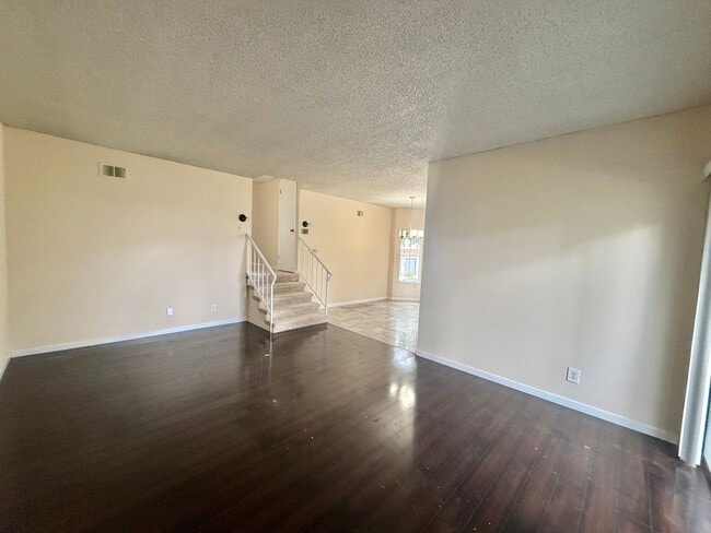 Building Photo - SOUTH SAN JOSE - Warm and Inviting condo in desirable neighborhood
