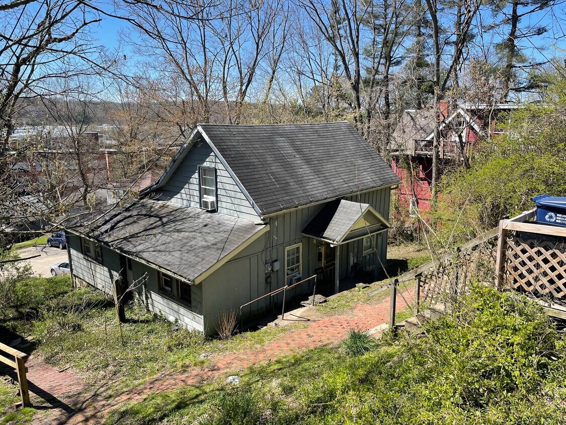Foto principal - 133 W Washington St