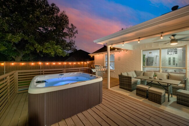 Foto del edificio - 7512 Brentwood Ct