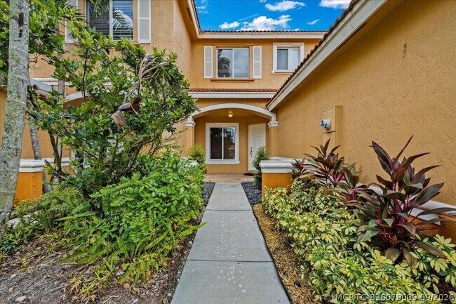 Foto del edificio - 6136 Southard St