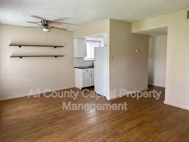 Foto del edificio - 3438 Willowrun Dr
