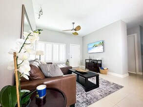 Building Photo - 150 Padre Blvd