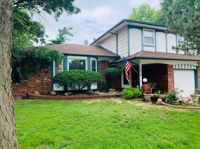 Foto del edificio - 10413 W Bartlett St