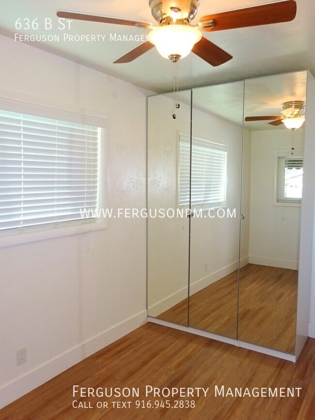 Building Photo - Recently Renovated Home in Classic Lincoln