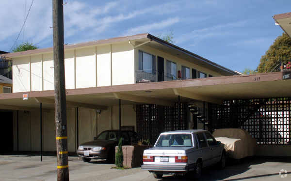 Foto del edificio - 312-314 Rodeo Ave