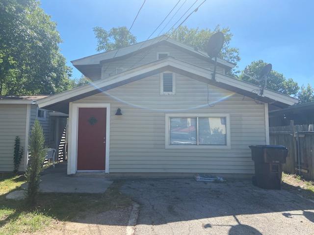 Foto del edificio - 417 S Commerce St