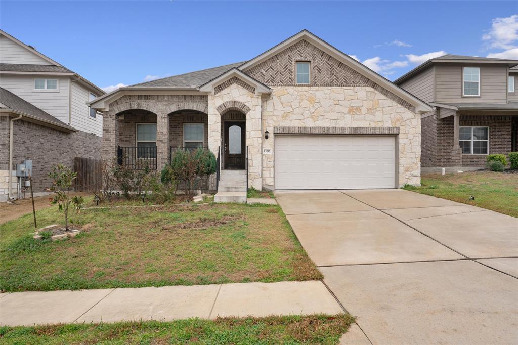 Foto principal - 13217 Henneman Dr