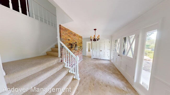 Foto del edificio - 4 br, 2.5 bath House - 4371 S Willoway Est...