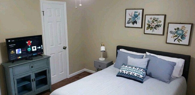 Foto del edificio - 426 Brucken Strasse Rd