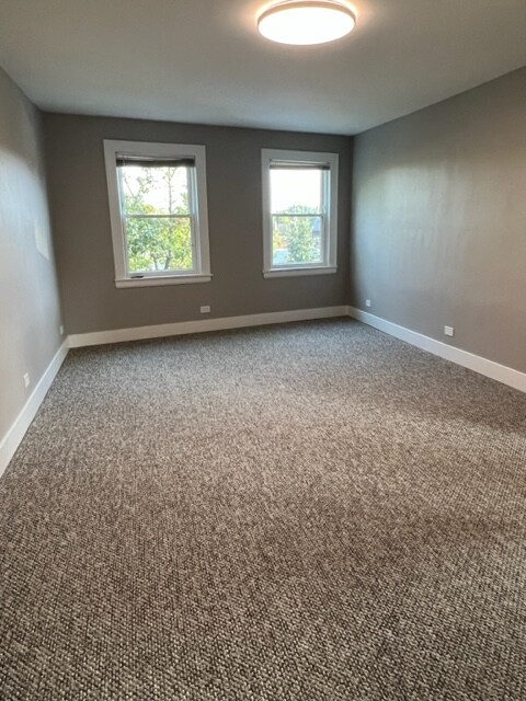 Building Photo - 1356 Shermer Rd