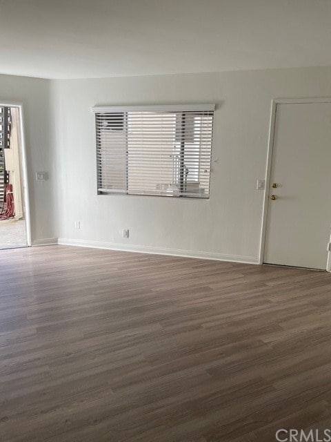 Building Photo - 206 Avenida Rosa