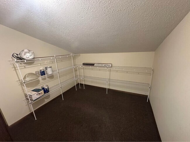 Foto del edificio - 1083 NW Greenwood St