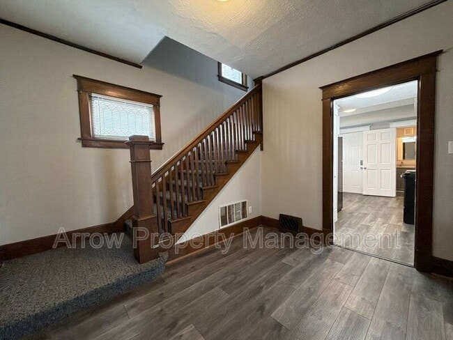 Building Photo - 2840 Starr St