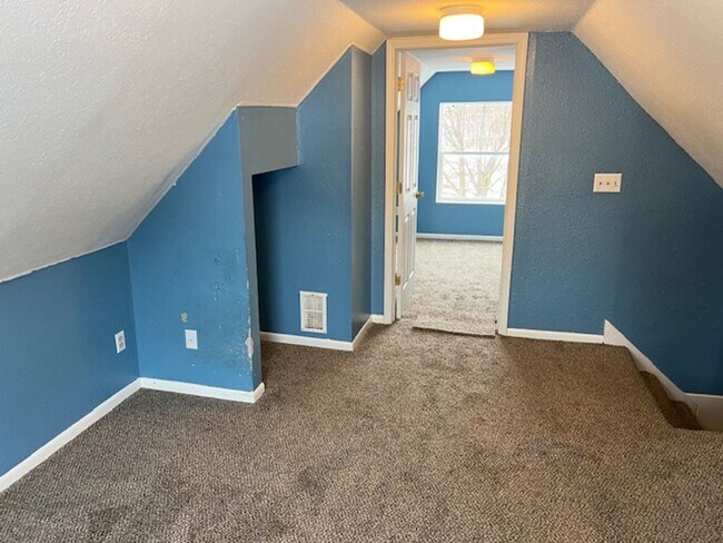 Foto del edificio - 145 Harris St