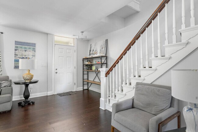 Foto del edificio - 107 E Clifton Ave