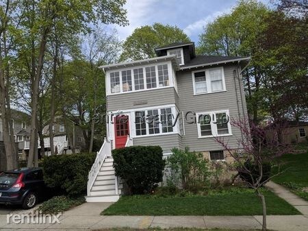 Primary Photo - 2 br, 2 bath Apartment - 12 Westbourne Rd
