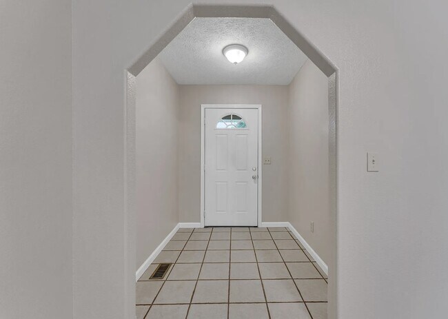 Foto del edificio - 2830 W Chestnut St