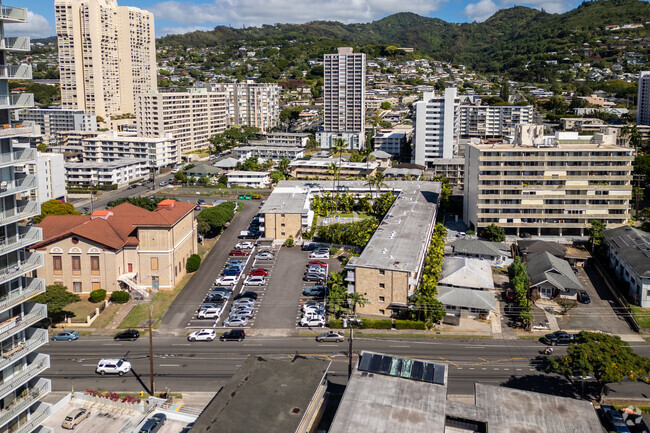 Foto del edificio - 1330 Wilder Ave