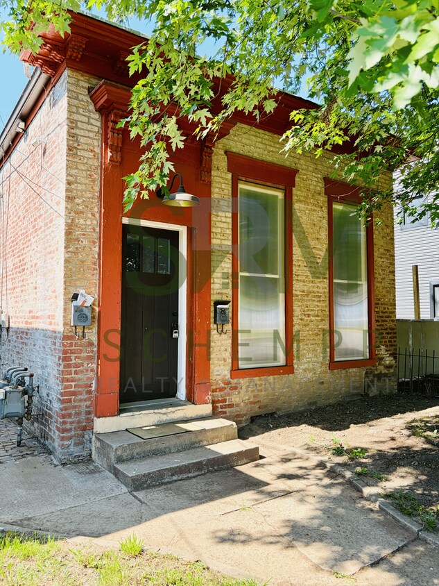 Photo - 2722 Portland Ave