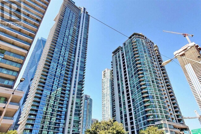 Building Photo - 18-2118 Harbour St