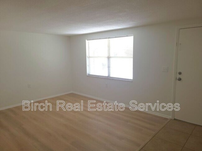 Building Photo - 1625 Colmar Dr