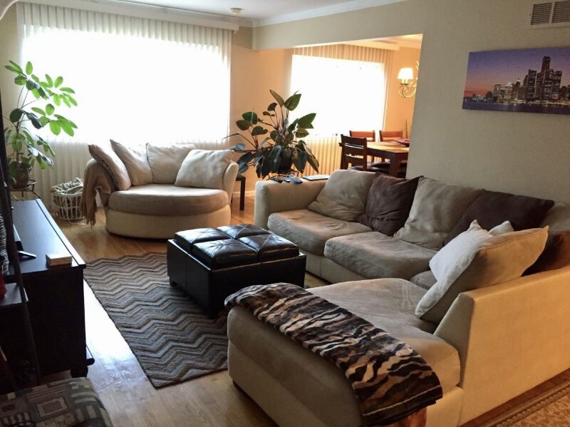 Foto principal - 801 W Long Lake Rd
